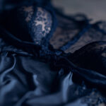 Lingerie sans entrejambe : guide complet et conseils pratiques sans aucun texte